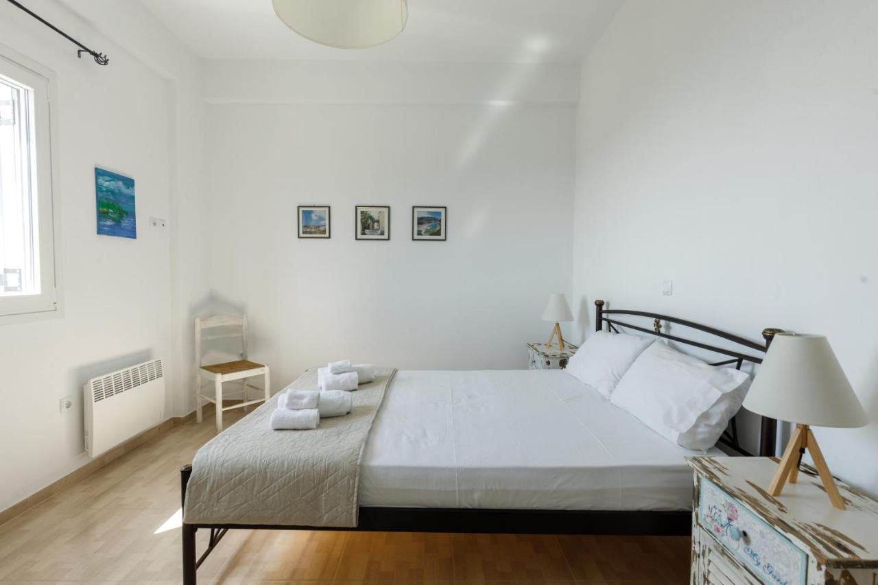 Cycladic With Sea View! Villa Ioulis