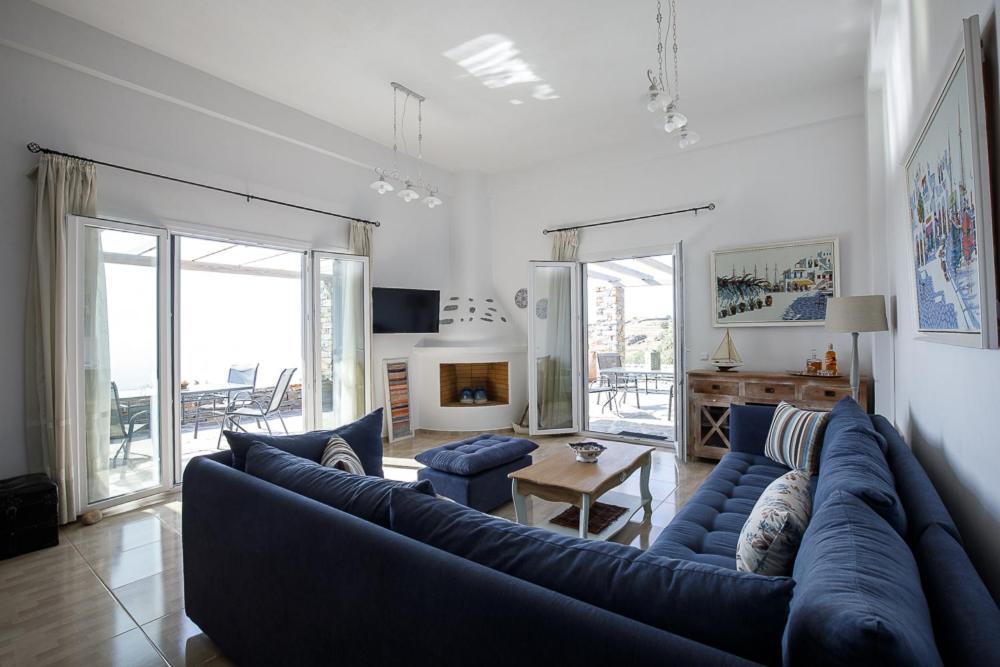 Cycladic With Sea View! Villa